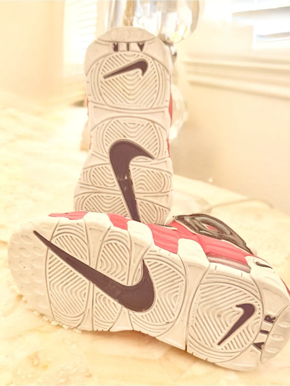 Nike Air Kids Red, Black and White Air More Uptempo Sneak